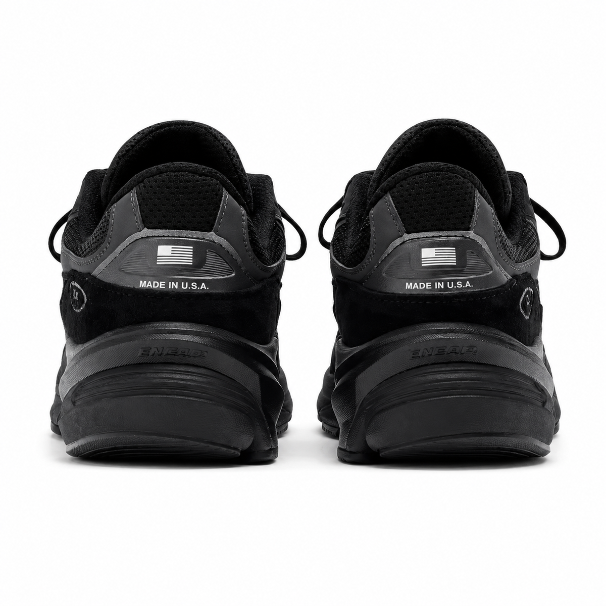 Made in USA 990v6 "Black"